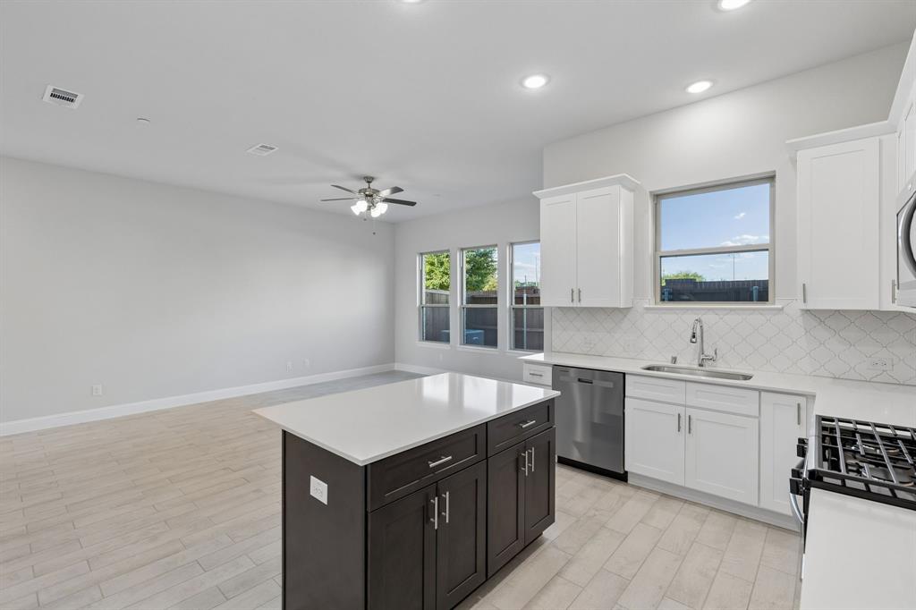 813 Heart Reef Road