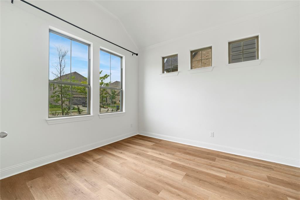 THE RIDGE AT NORTHLAKE PHA SE 2 - Residential