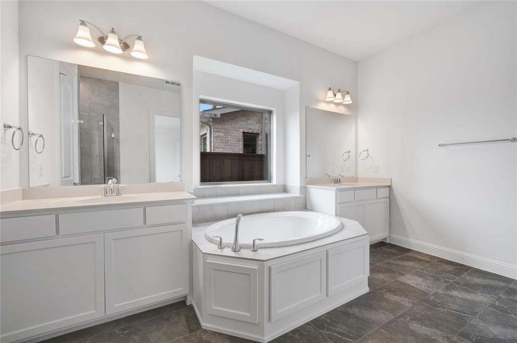 THE RIDGE AT NORTHLAKE PHA SE 2 - Residential
