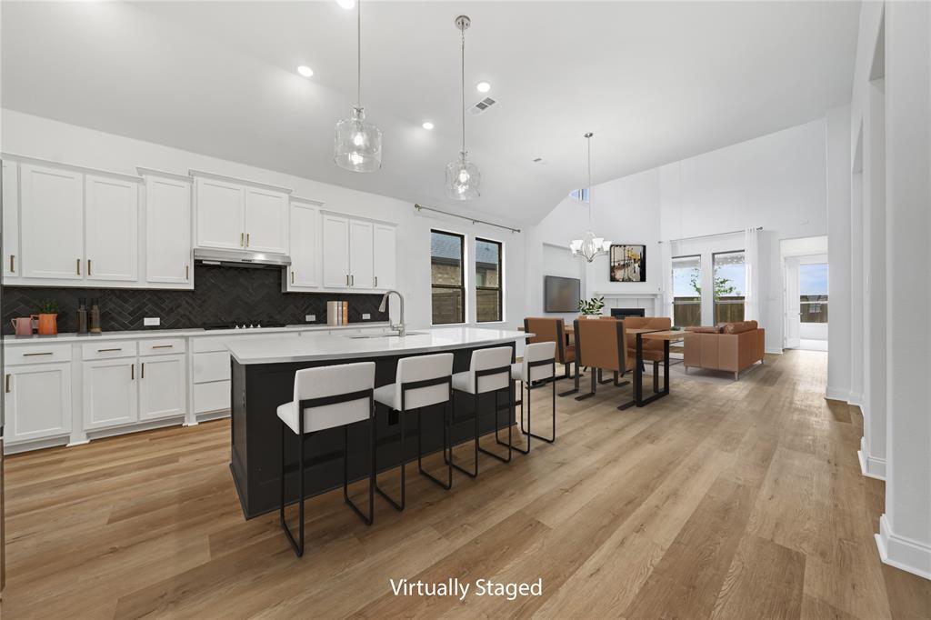 THE RIDGE AT NORTHLAKE PHA SE 2 - Residential