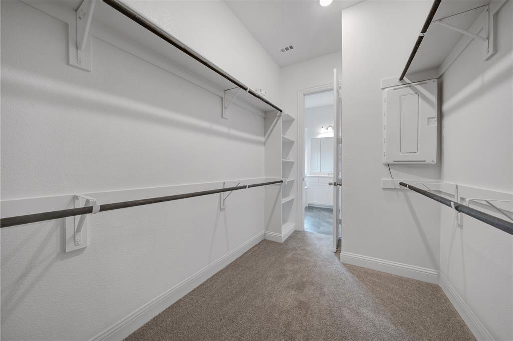 THE RIDGE AT NORTHLAKE PHA SE 2 - Residential