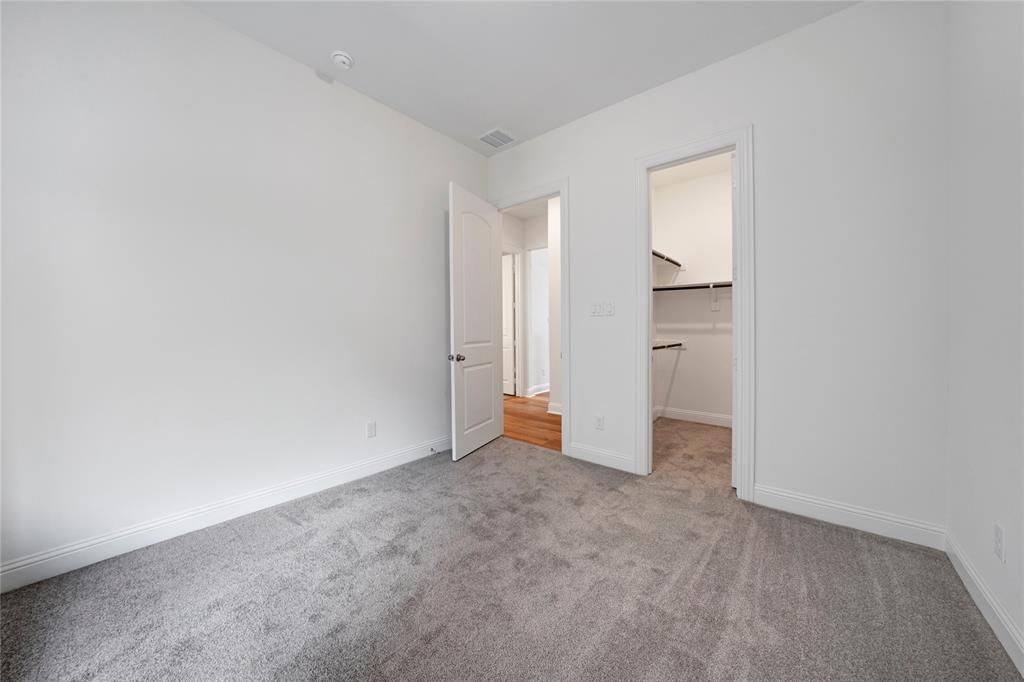 THE RIDGE AT NORTHLAKE PHA SE 2 - Residential