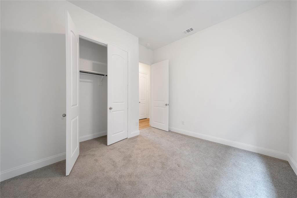 THE RIDGE AT NORTHLAKE PHA SE 2 - Residential