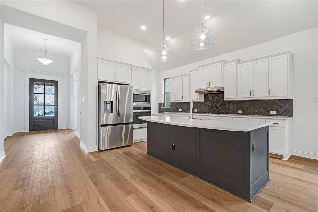 THE RIDGE AT NORTHLAKE PHA SE 2 - Residential