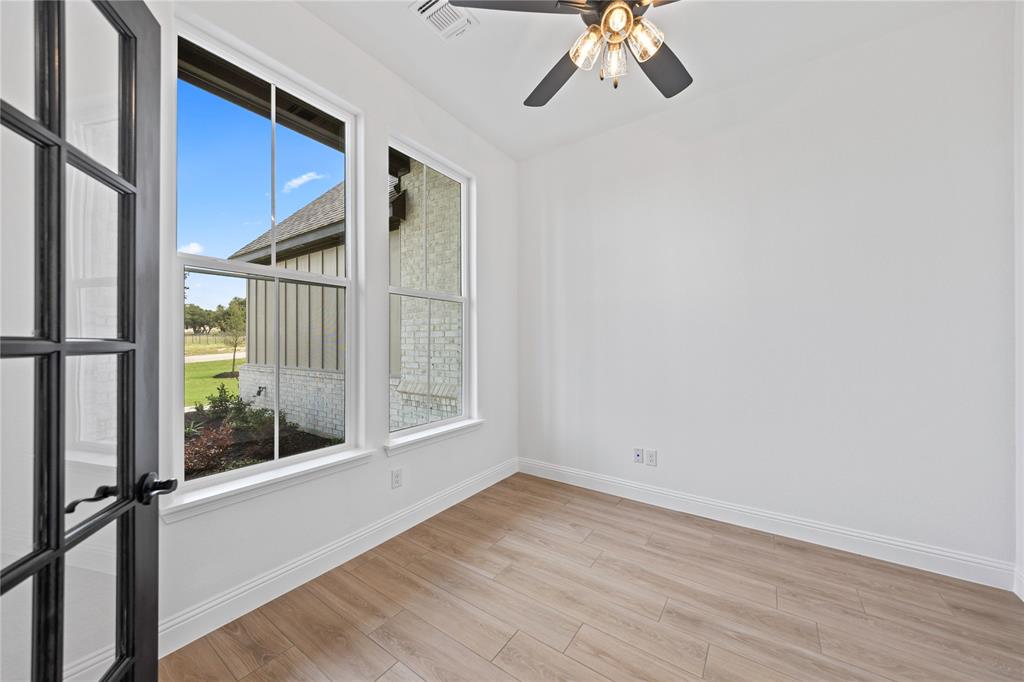 233 Oak Meadow Lane