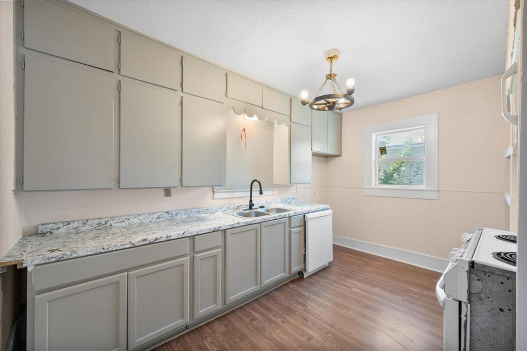 Hyde Park - Residential