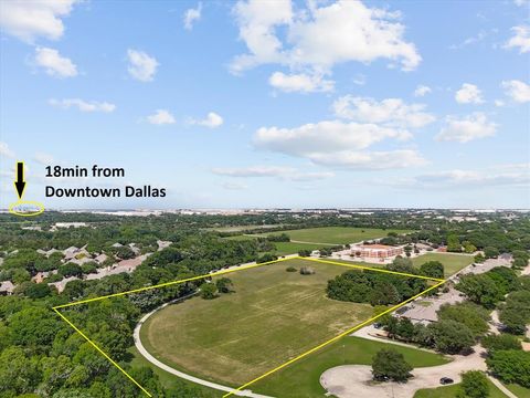 699 W Wintergreen Road DeSoto TX 75115