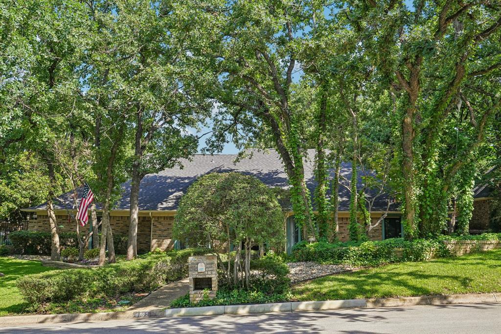 6102 Waterview Drive