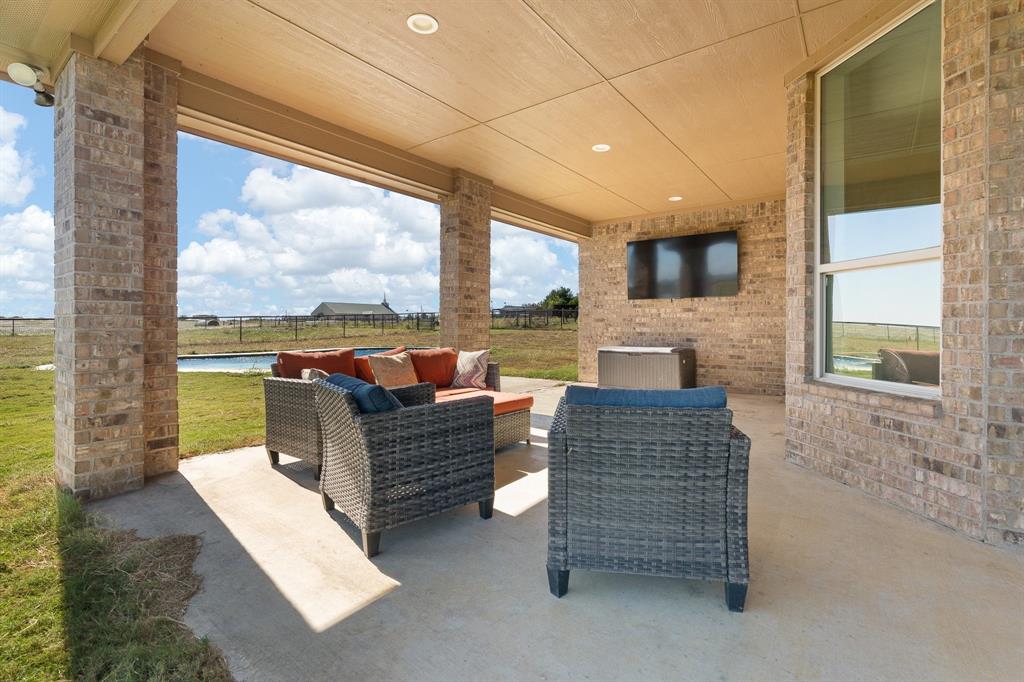 C MANOR - Residential