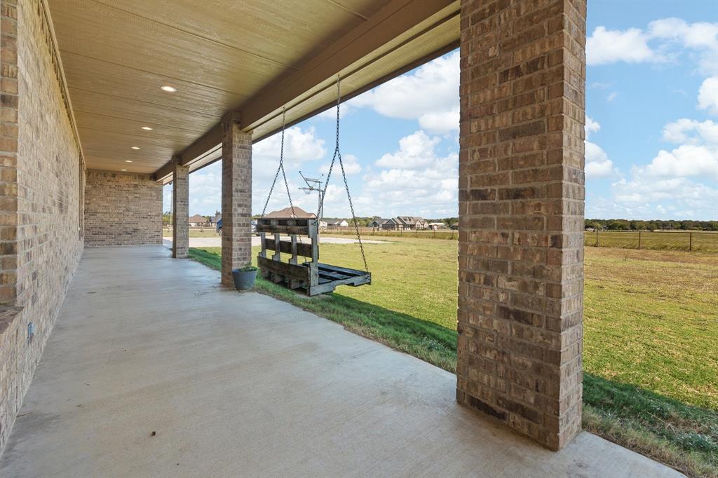 C MANOR - Residential