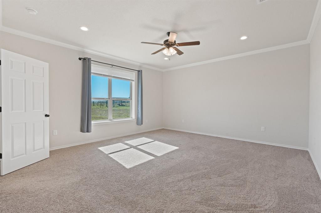 C MANOR - Residential