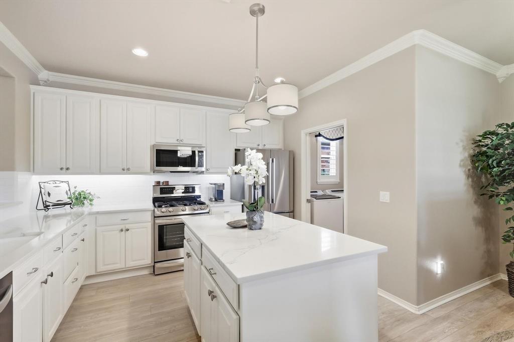 1641 Overwood Drive