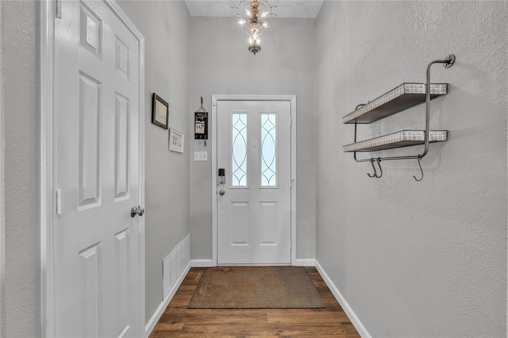 7937 Hunters Glen Drive
