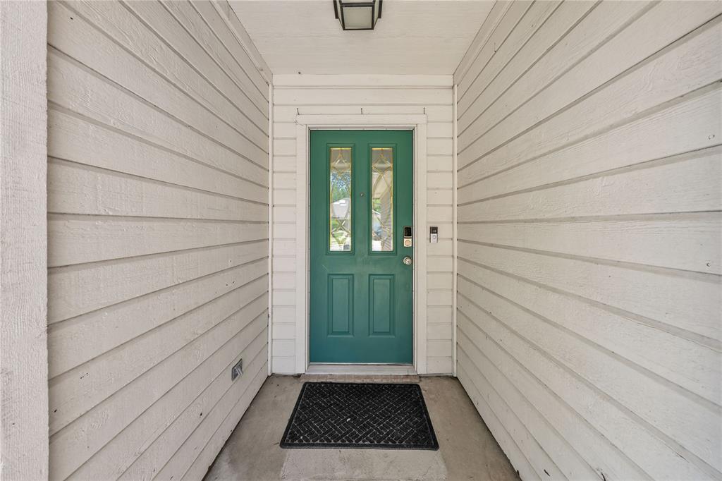 7937 Hunters Glen Drive