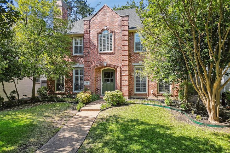 Fantastic Opportunity to own in HIPSD on an emerging street with new construction and multiple renovations. Tucked quietly behind SMU, 2940 Dyer is on a unique 50x150 lot spanning the entire depth between Dyer street and McFarlin boulevard.This well-maintained property has 4 bedrooms, 3.1 bathrooms, a flex room upstairs, a pool, and 2 car garage. This prime location is zoned for Armstrong Elementary and is close to Burleson Park, Snider Plaza, Highland Park Village, and Downtown Dallas. NEW Roof July 2023, and some windows replaced in August 2023!!