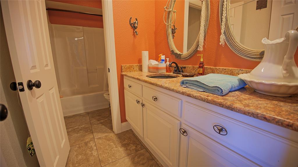 Robert Laws - Residential