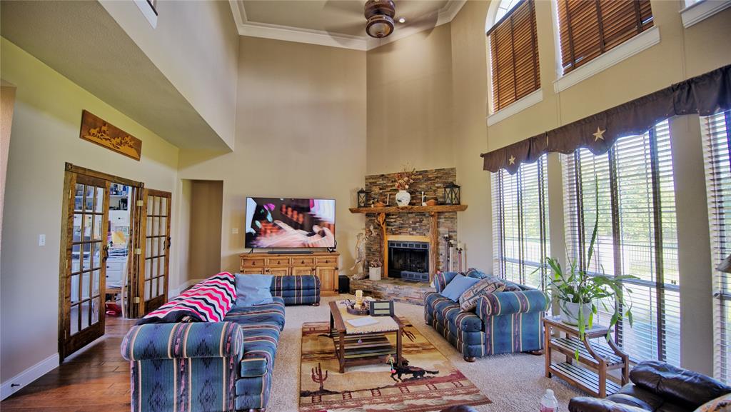 Robert Laws - Residential