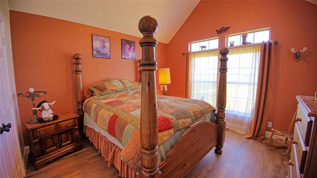 Robert Laws - Residential