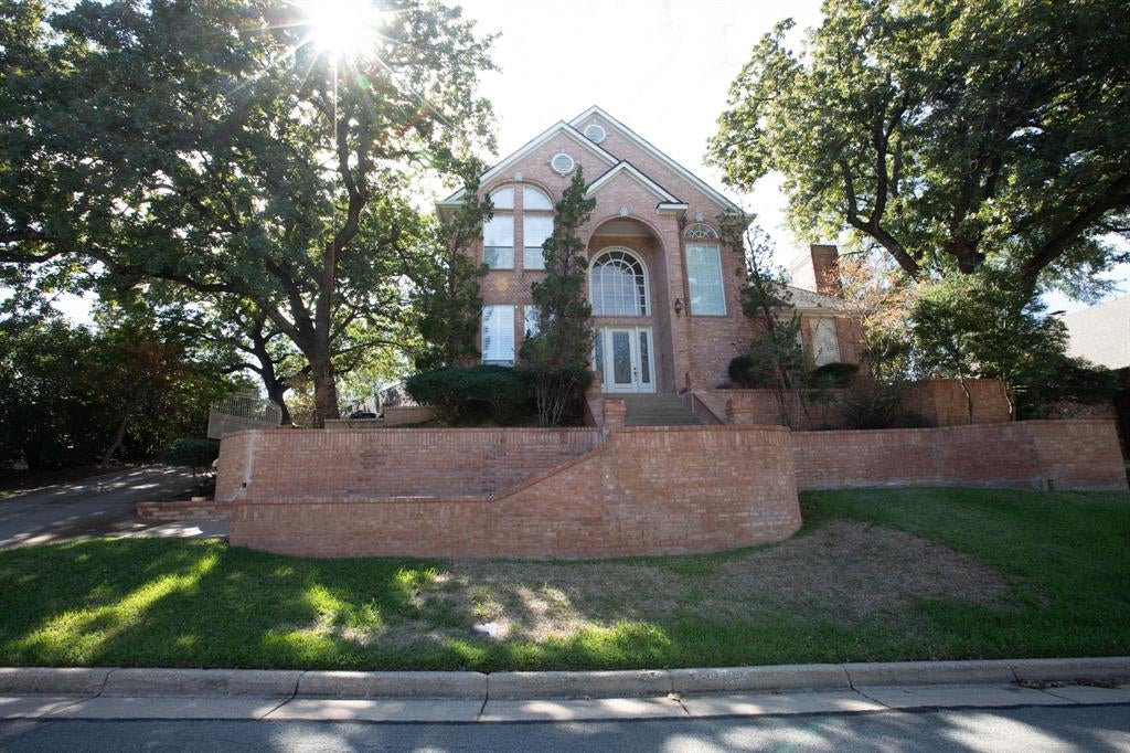 1102 Cedarbrook Drive