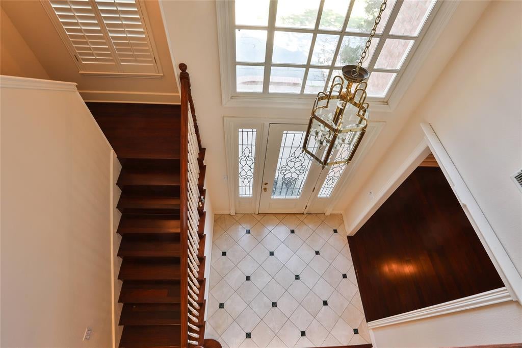 1102 Cedarbrook Drive