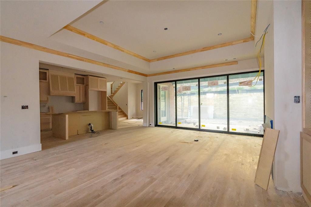 7013 Oakmont Terrace