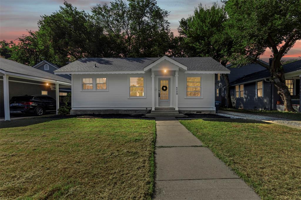 4723 El Campo Avenue