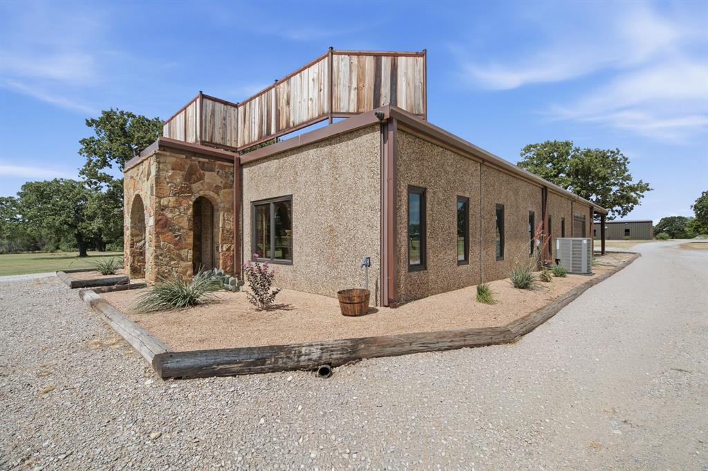 4711 S Highway 281