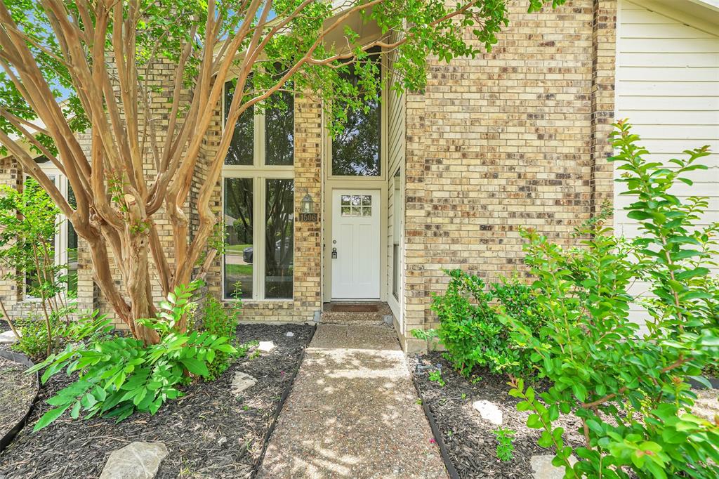 1506 Silverleaf Drive