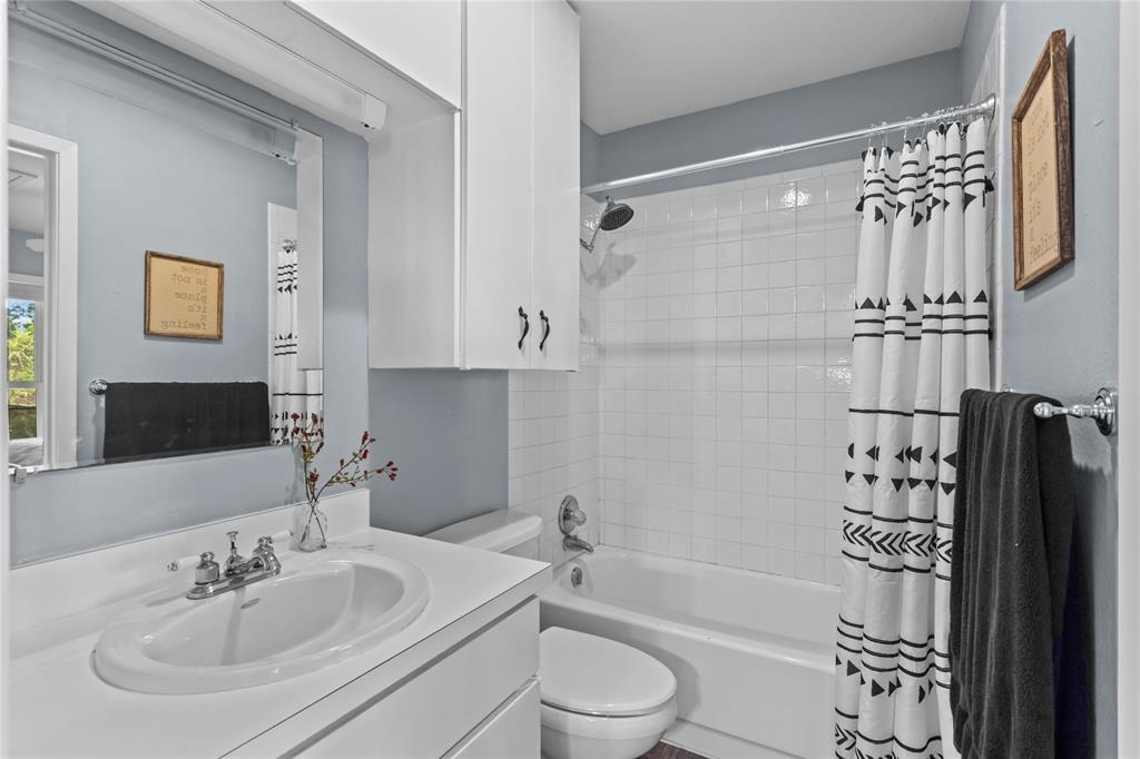 Glenshores - Residential