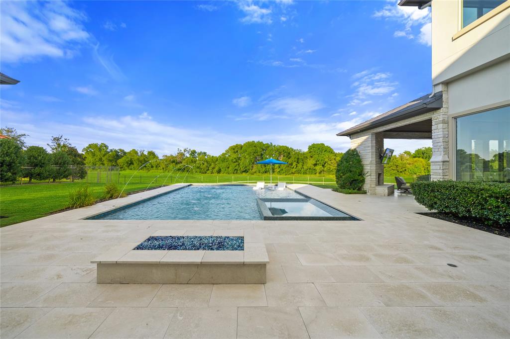 Estates of Twin Creeks - Residential