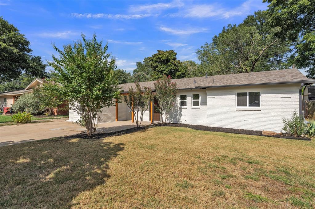 408 Simmons Drive