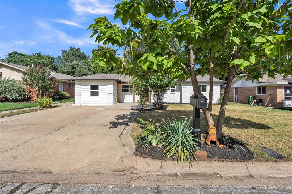 408 Simmons Drive