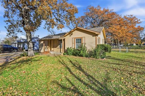 3100 Eastridge Drive Haltom City TX 76117