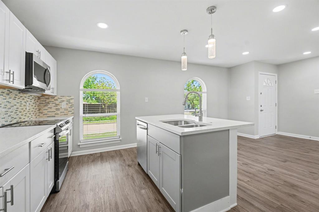 Woodlake 2 - Residential