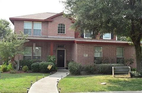 Photo of 103 Denali Court, Terrell, TX 75160 (MLS # 21197729)