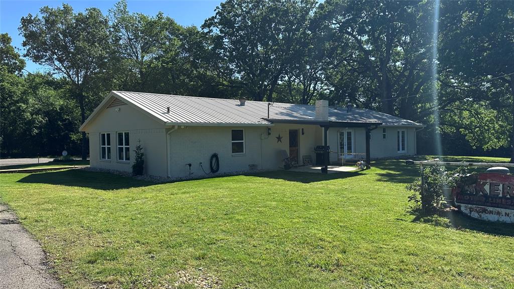 10183 Farm Road 38 N
