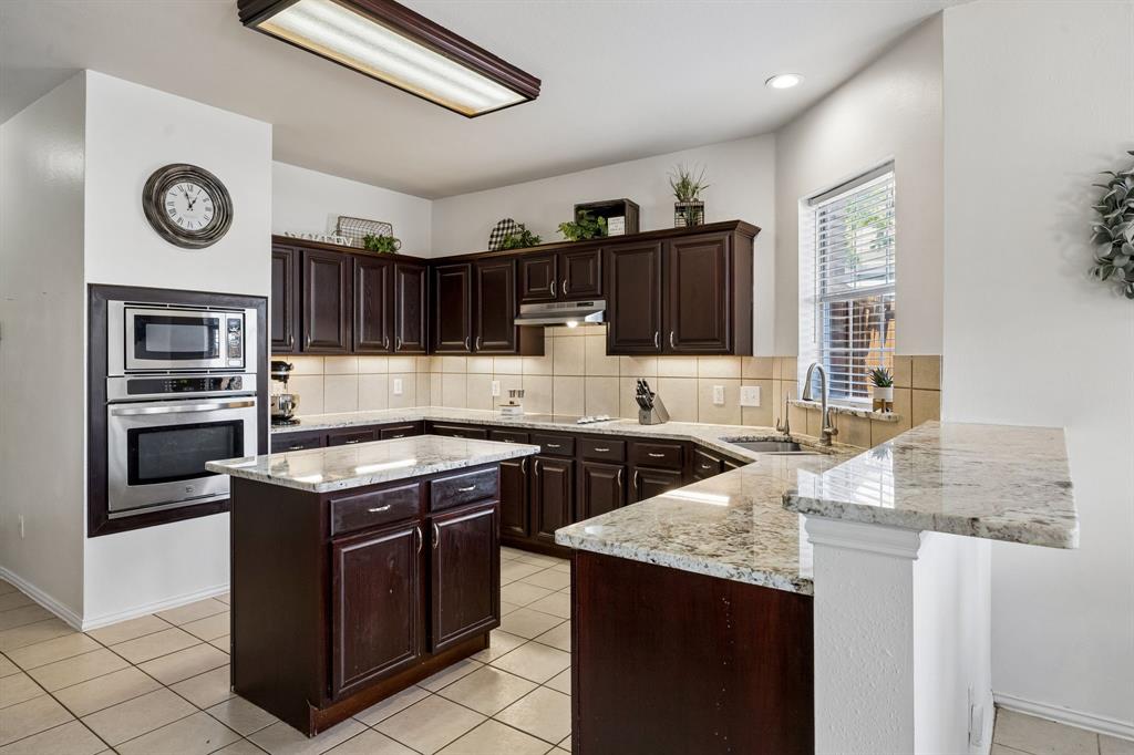 5315 Summit Knoll Trail