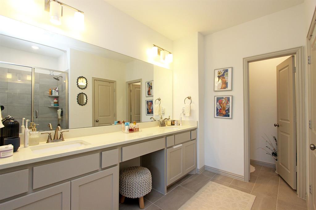 Viridian Village 2c - Residential Lease