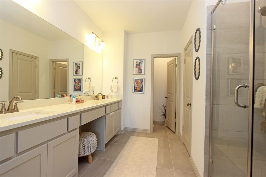 Viridian Village 2c - Residential Lease