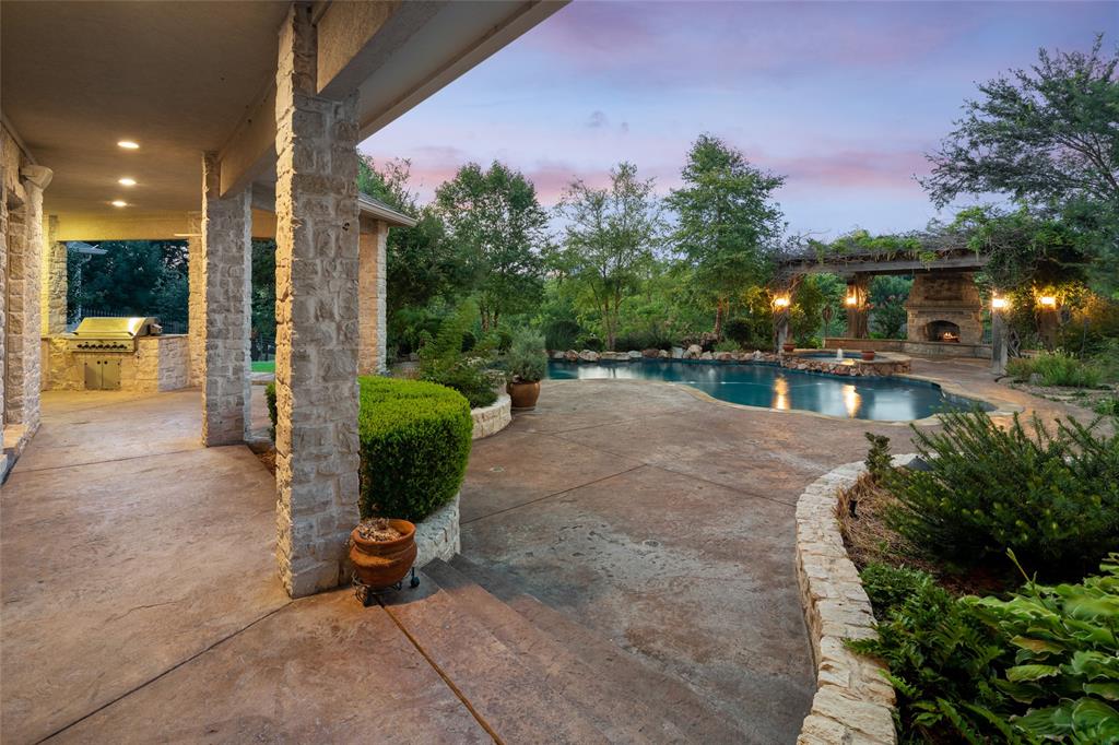 Enclave At Stonebriar Creek Estates Ph One Th - Residential