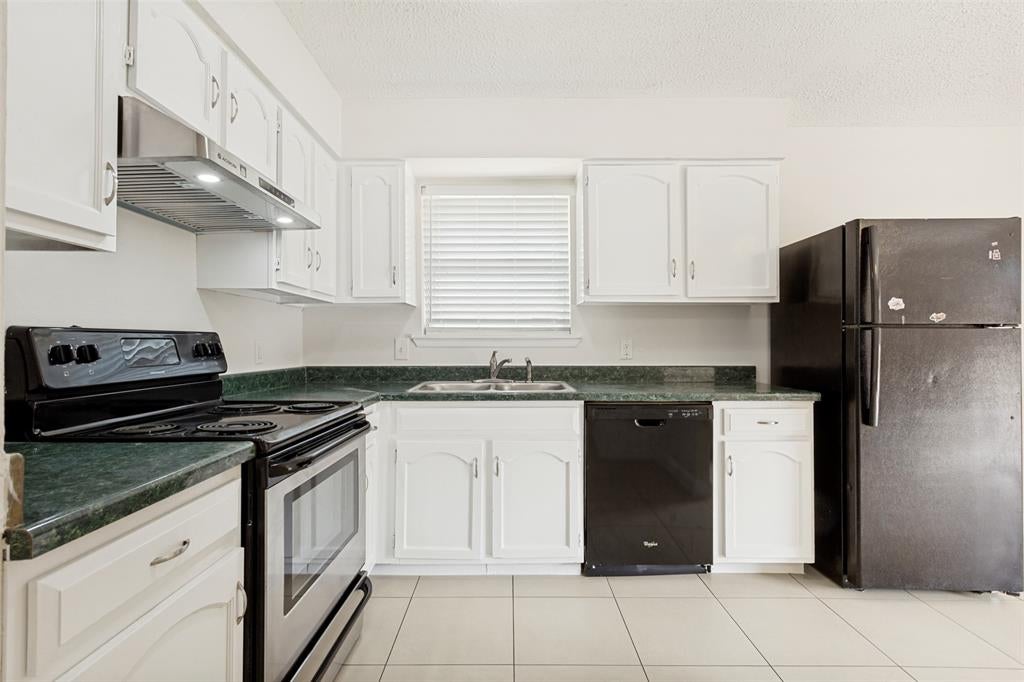 5420 Prince Drive
