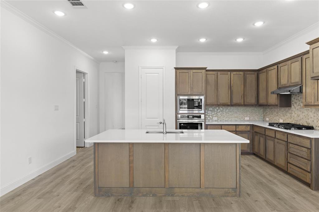 Lakeside South - Residential