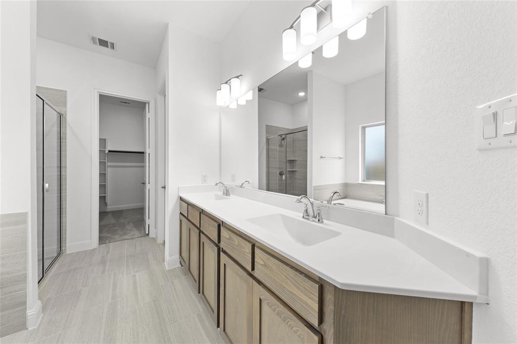 Lakeside South - Residential