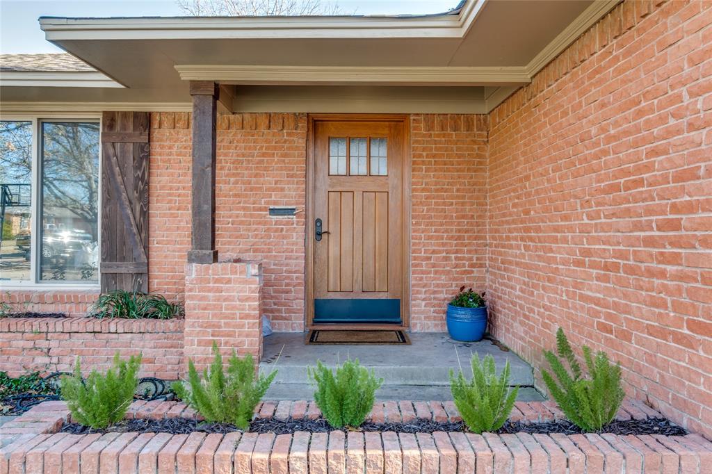 10641 Lake Haven Drive