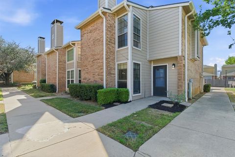 Photo of 1829 Maplewood Trail, Colleyville, TX 76034 (MLS # 21296403)