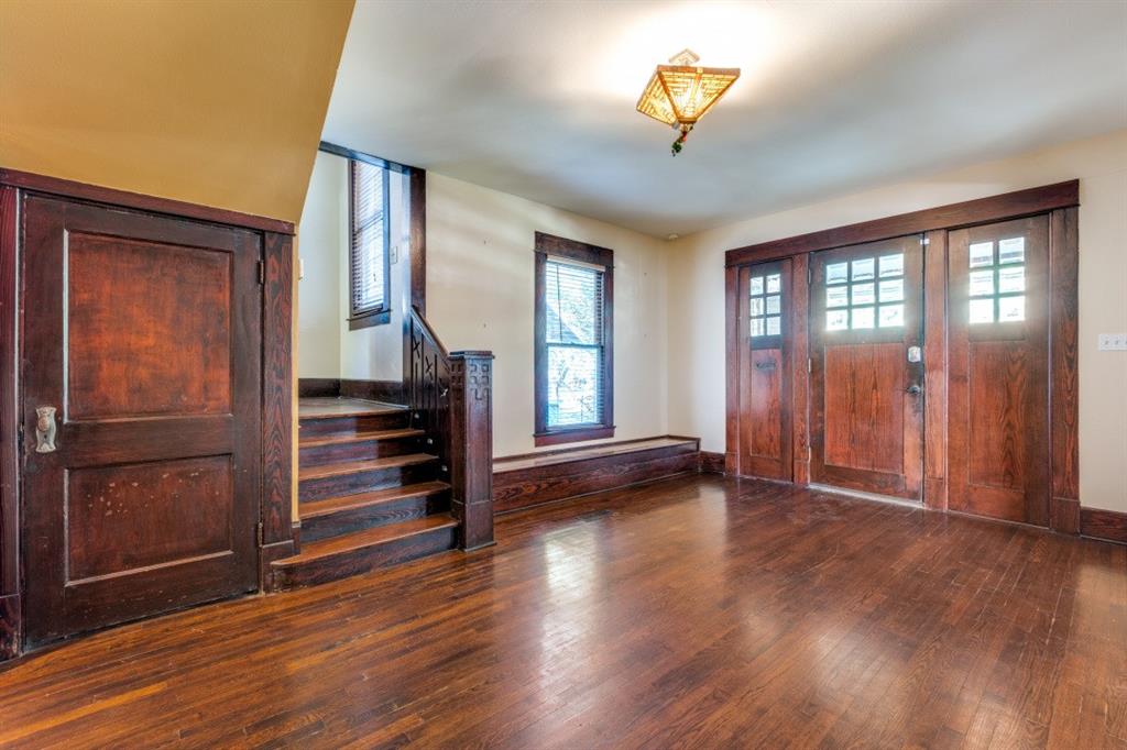 Munger Place 02 - Residential Lease