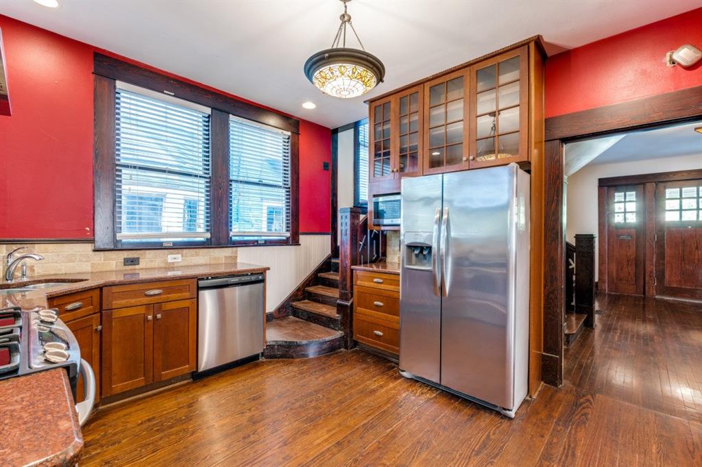 Munger Place 02 - Residential Lease