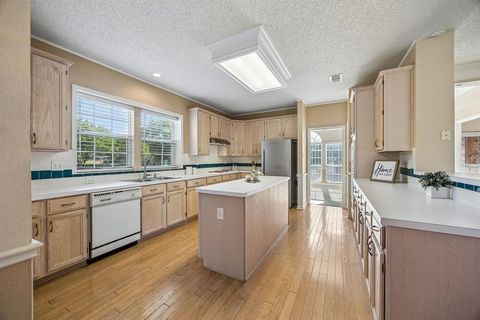 Tiny photo for 6602 Lynch Lane, Garland, TX 75044 (MLS # 21233170)