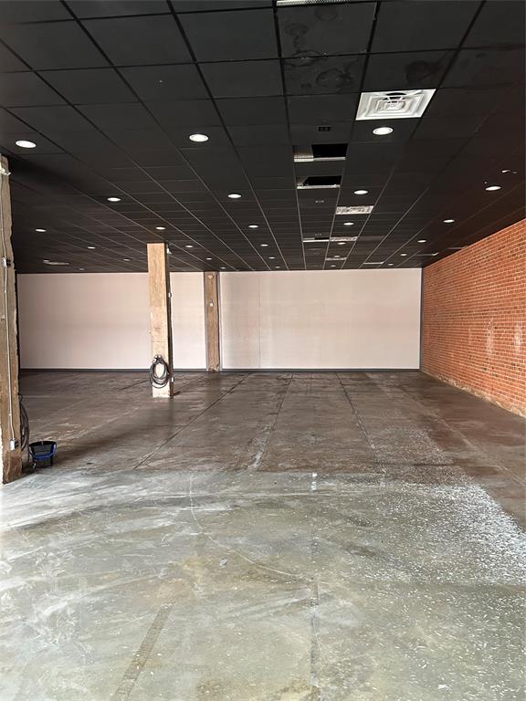South Downtown - Commercial Lease