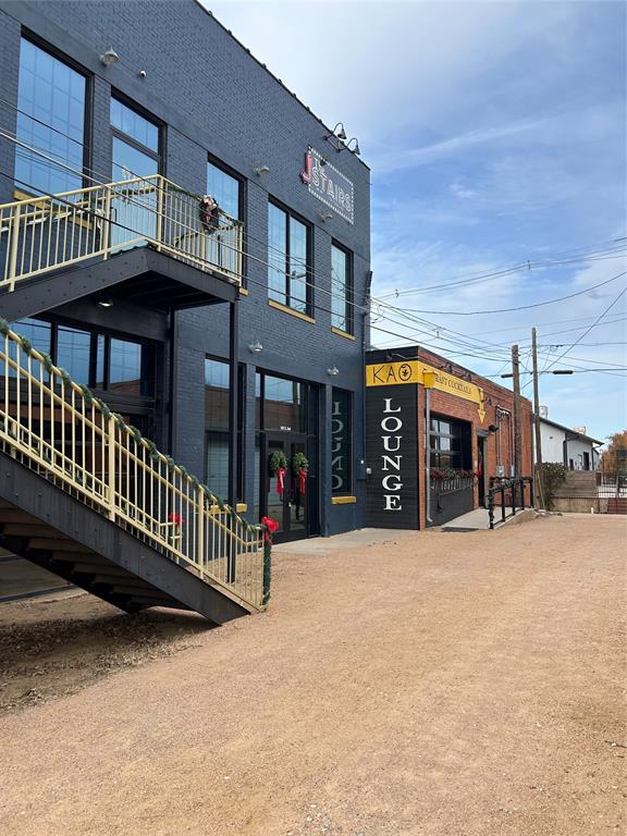 South Downtown - Commercial Lease